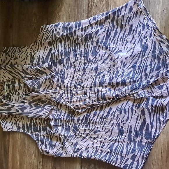 CAbi Just So Animal Print Ruffle Silk Blouse - Picture 2 of 2